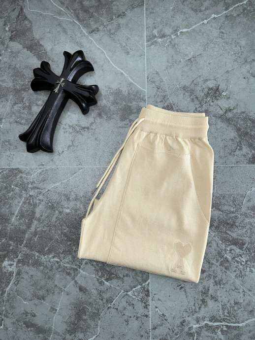 Picture of Ami Pants Short _SKUAmiM-XXLtltn0118798